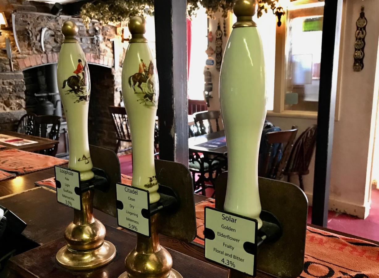 The White Horse Inn, Clun מראה חיצוני תמונה